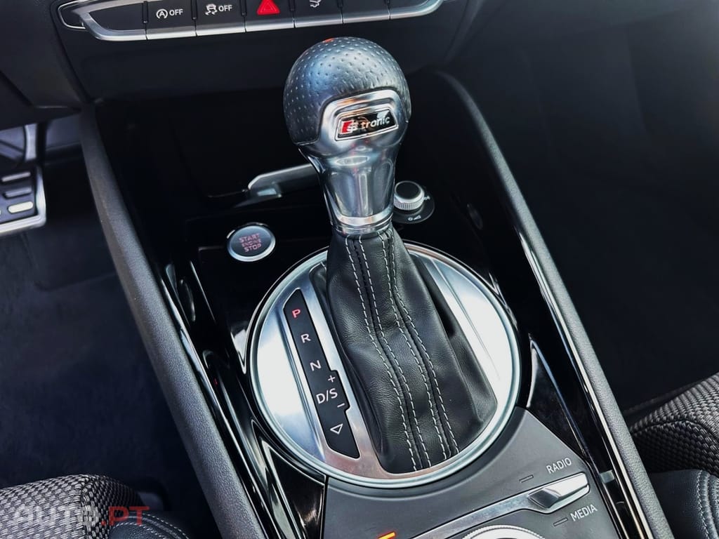 Audi TT 2.0 TFSI S-line S tronic