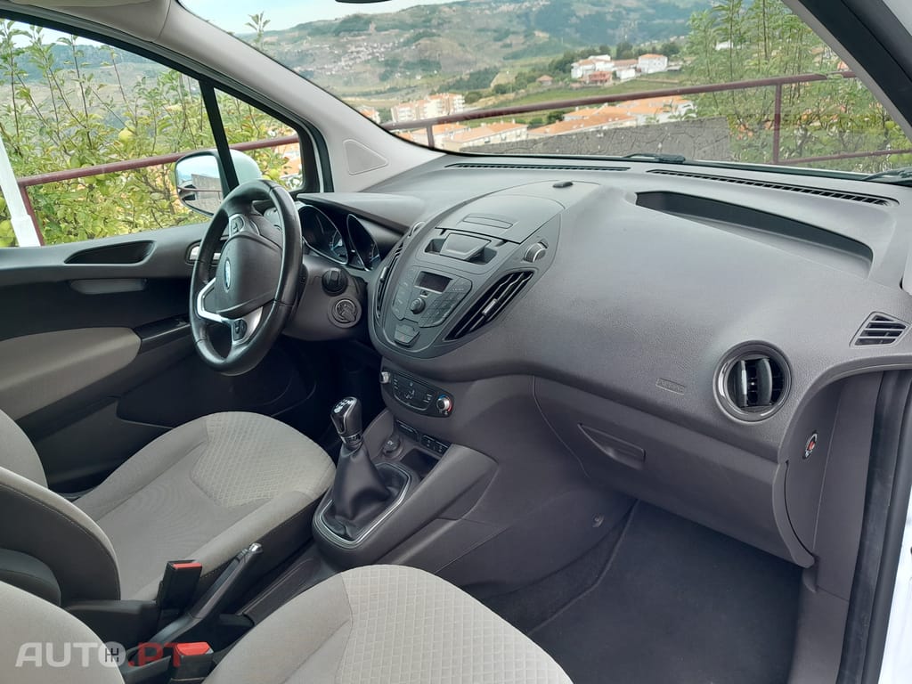 Ford Tourneo Courier