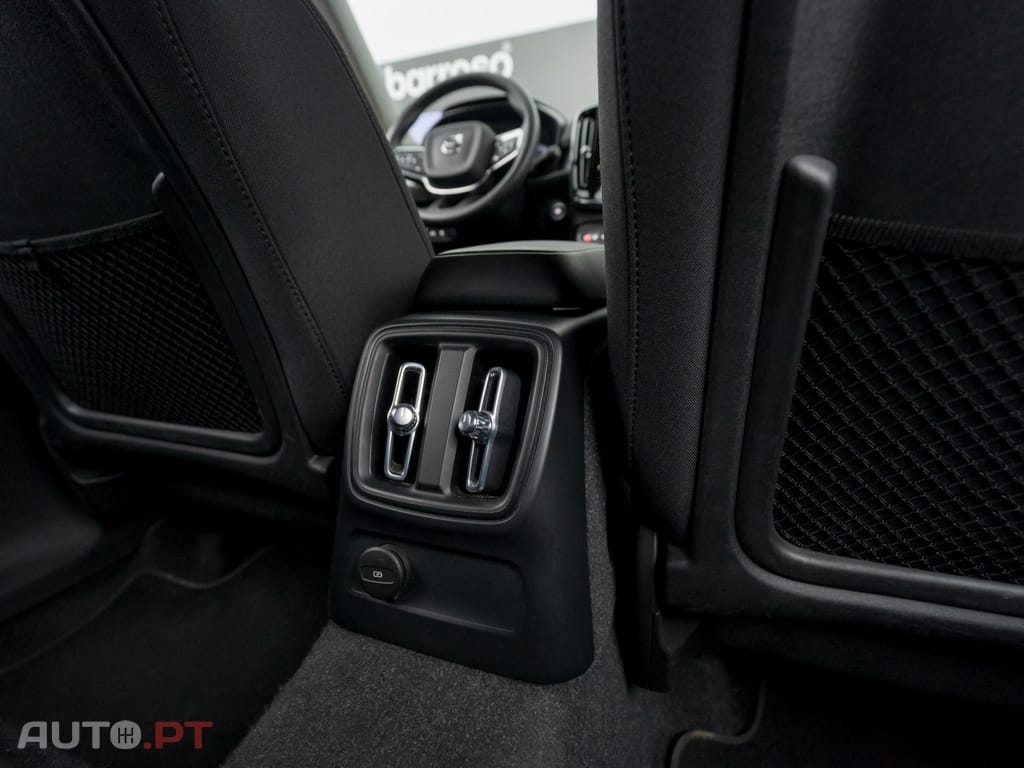 Volvo XC40 1.5 T4 PHEV Inscription Expression