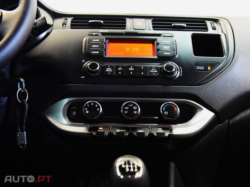 Kia Rio 1.1 CRDi EX