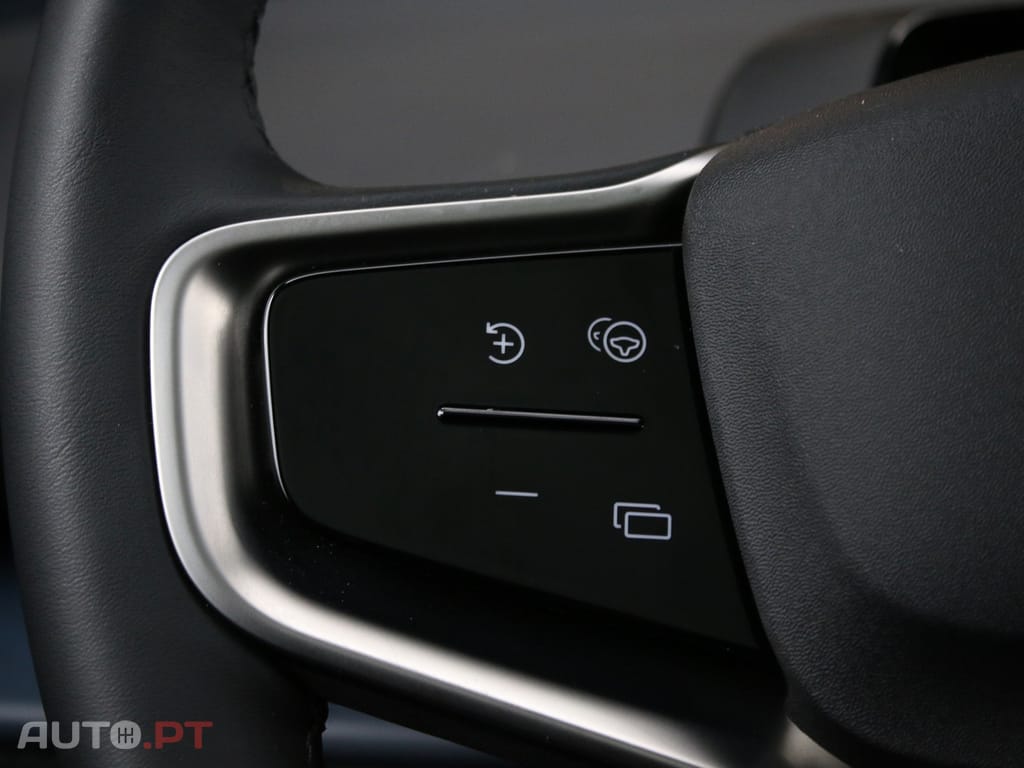 Volvo EX30 69 kWh Single Motor Extended Range Ultra