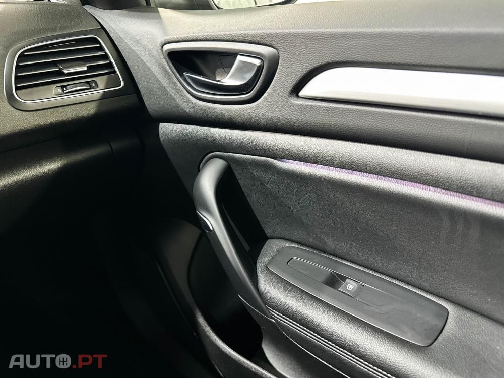 Renault Mégane TCe 140 GPF EDC TECHNO