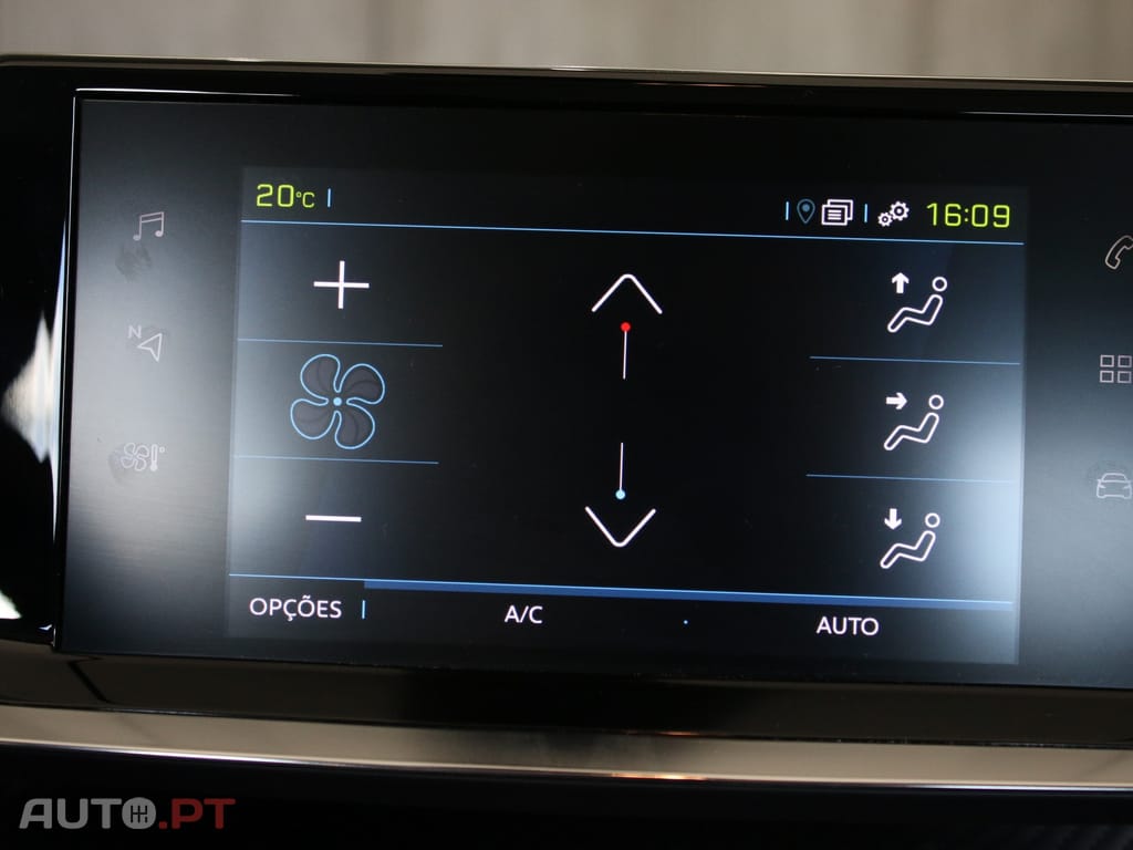 Peugeot E-208 50 kWh Allure Pack