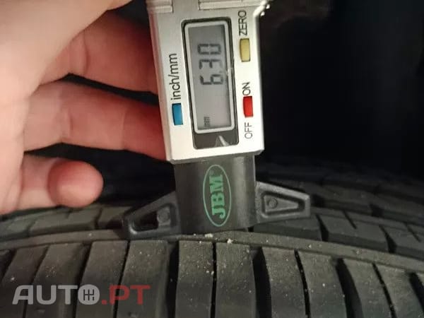 Volkswagen Polo 1.0 Confortline