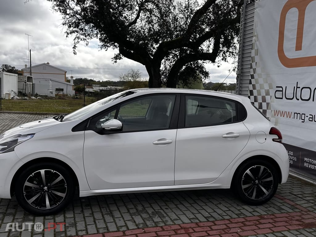 Peugeot 208 1.2 PureTech Style