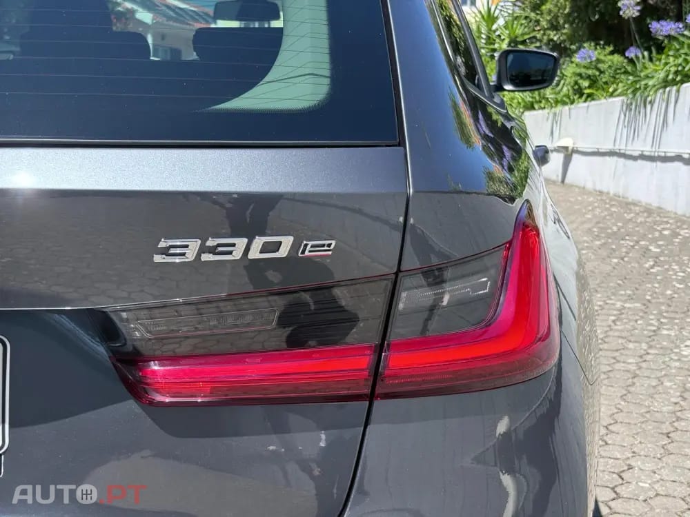 BMW 330 e Corporate Edition Auto