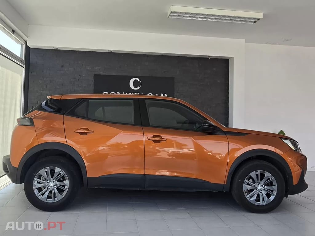 Peugeot 2008 1.2 PureTech Style
