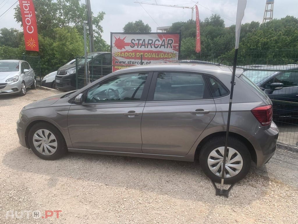 Volkswagen Polo 1.0 Confortline
