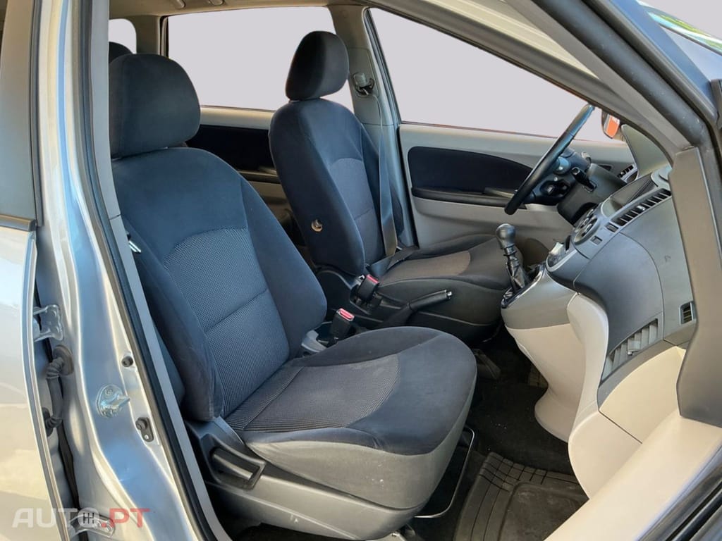 Mitsubishi Grandis 2.0 DI-D Invite