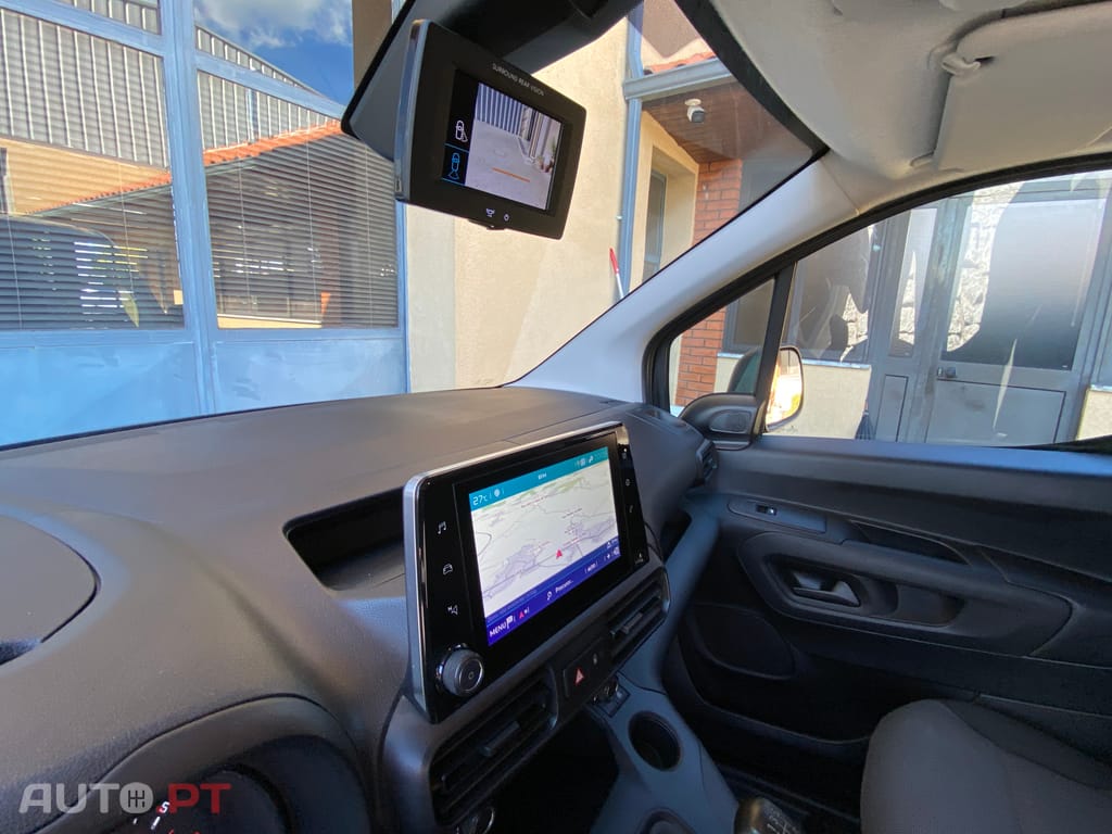 Peugeot Partner 1.6 HDI 100 CV  CarPlay