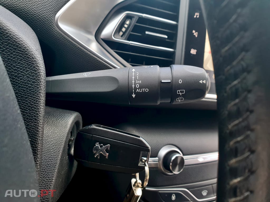 Peugeot 308 1.5 BlueHDi Style