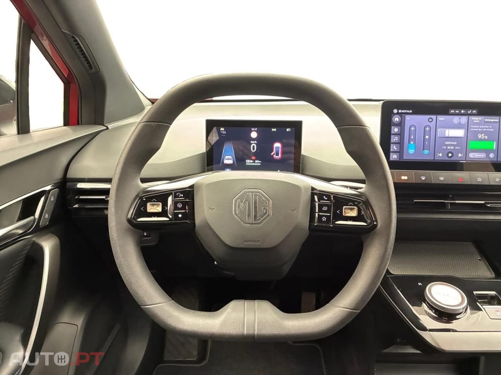 MG MG4 EV Standard 2WD
