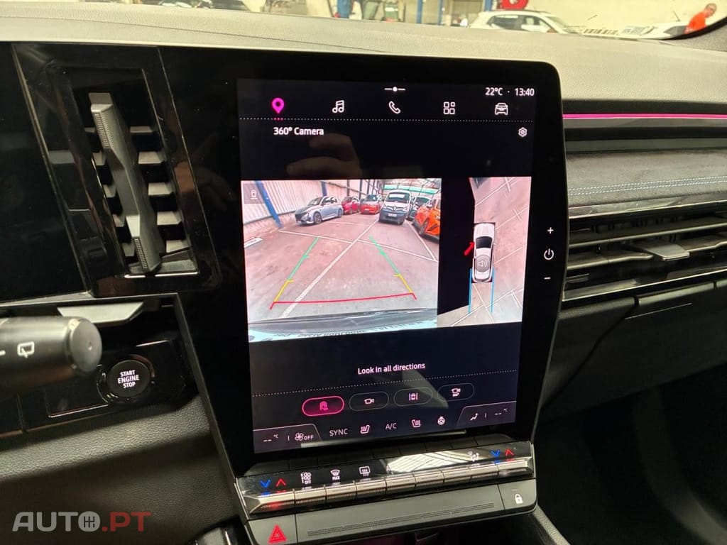 Renault Austral 1.2 E-Tech Techno Esprit Alpine Iconic