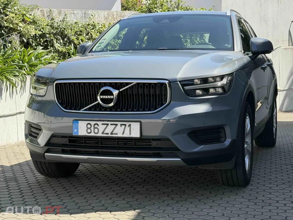 Volvo XC40 1.5 T3 Momentum Plus Geartronic