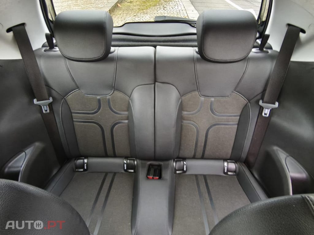 Opel Adam 1.0 T Black Jack