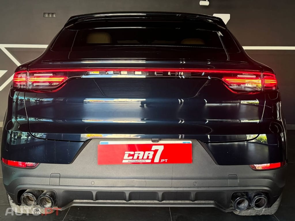 Porsche Cayenne E-Hybrid Tiptronic S