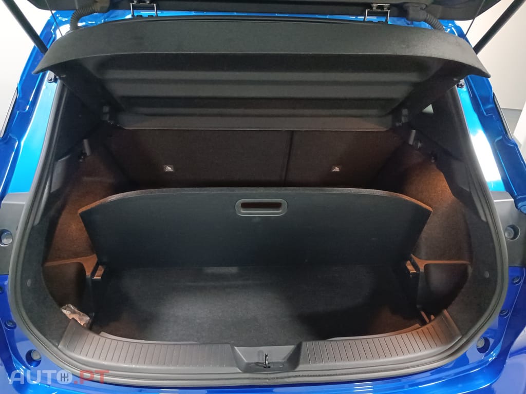 Nissan Qashqai 1.3 DIG-T N-Connecta LED+SKY Xtronic