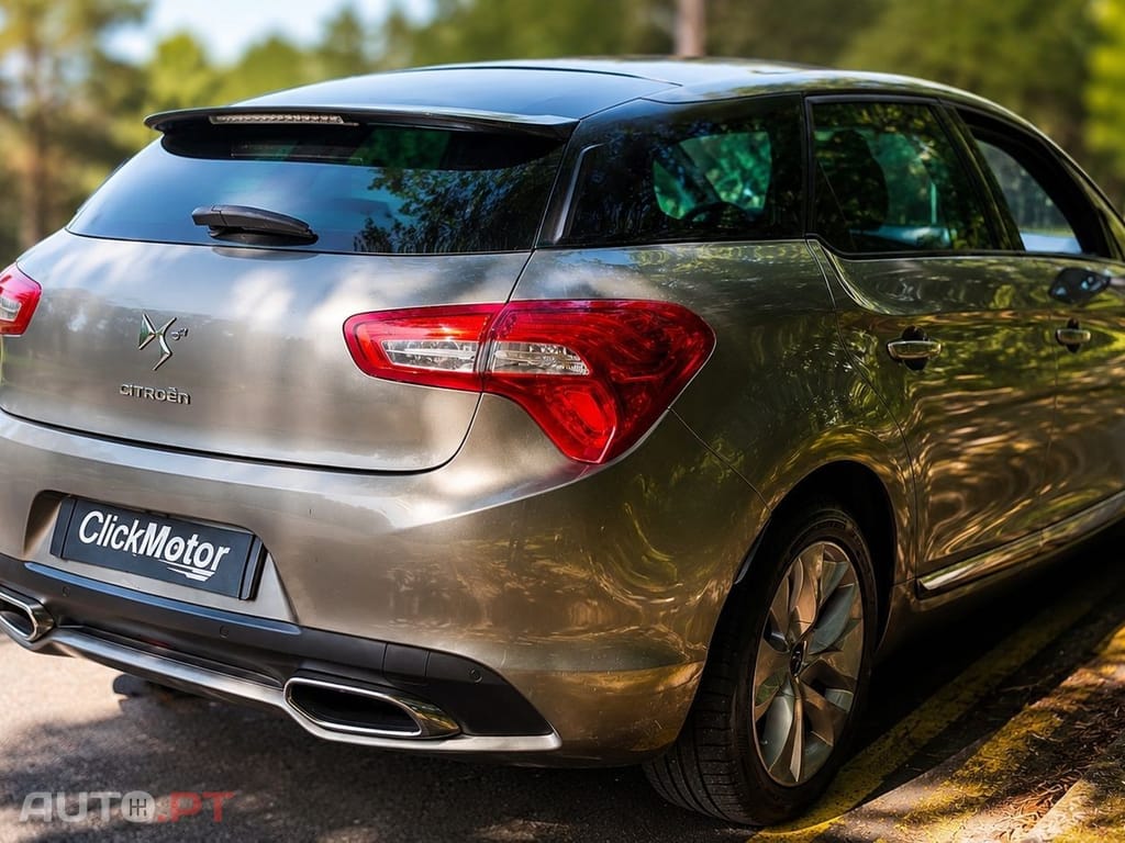 DS DS5 2.0 Hybrid4 Sport Chic