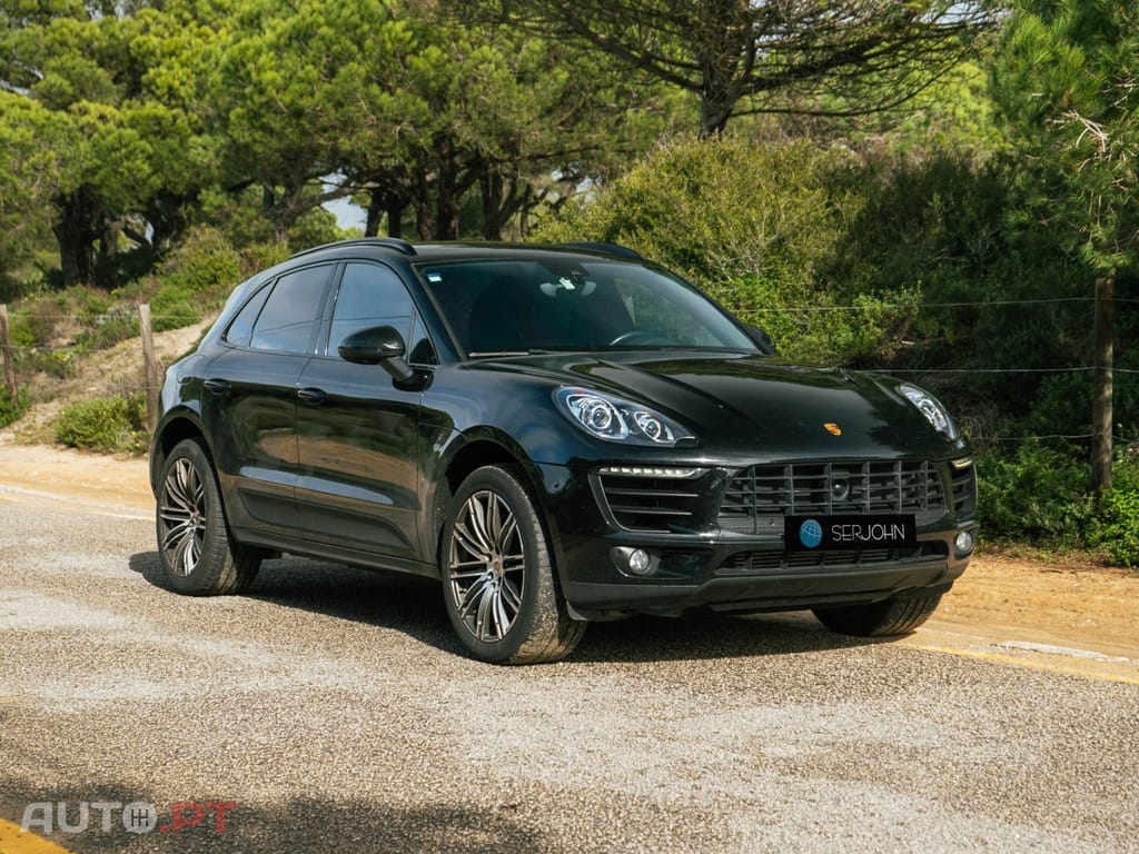 Porsche Macan S
