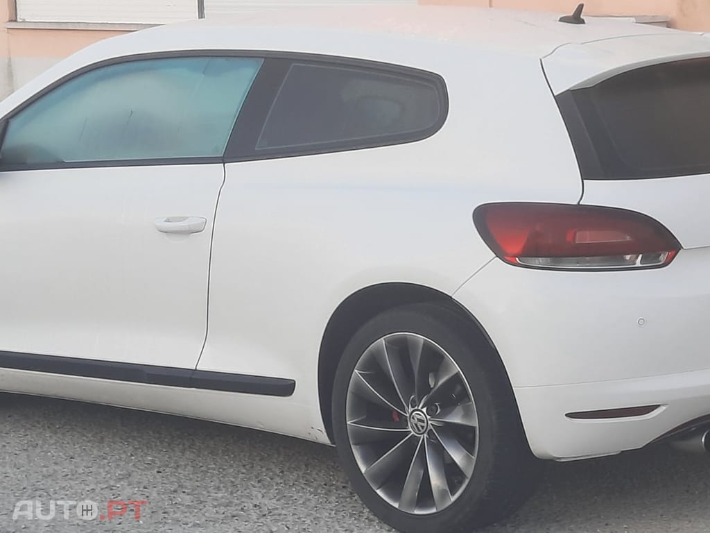 Volkswagen Scirocco 2.0 tdi