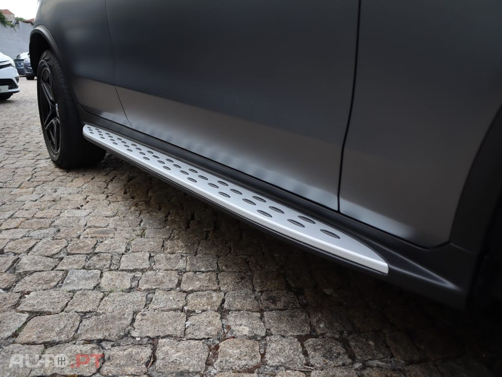 Mercedes-Benz GLC 300 de Coupe 4Matic 9G-TRONIC AMG Line