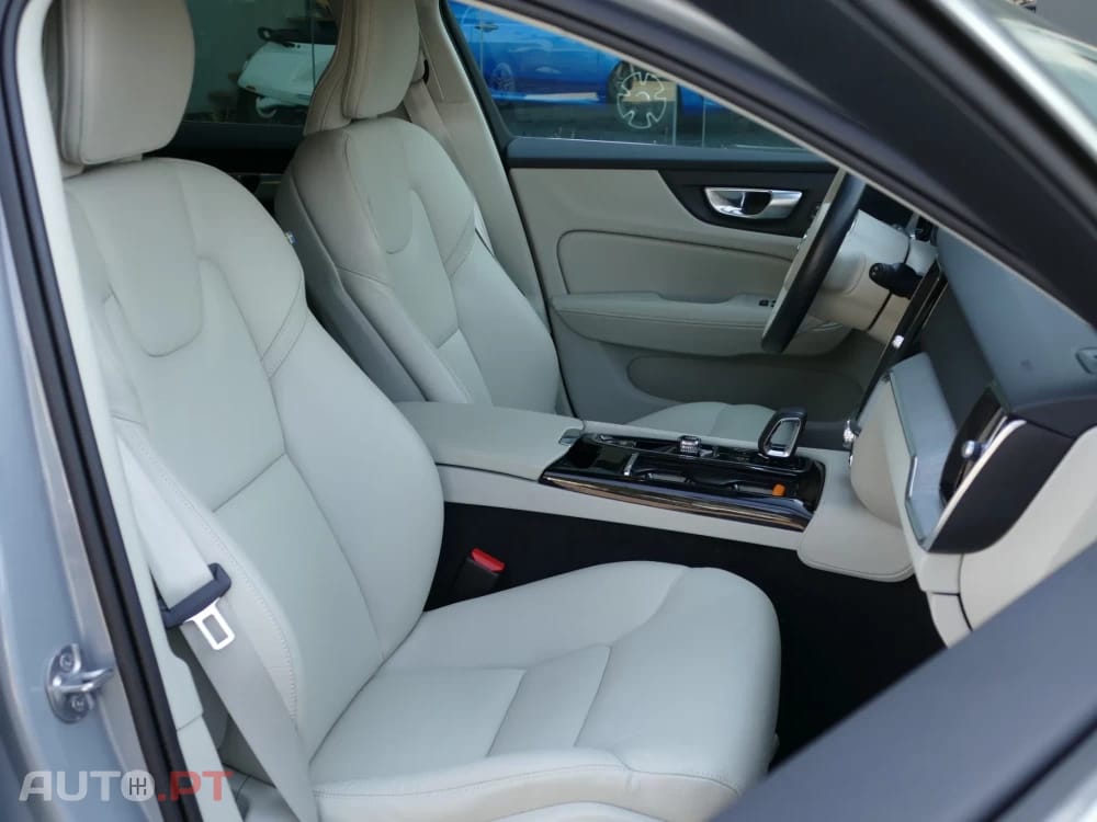 Volvo V60 2.0 T6 AWD TE Core