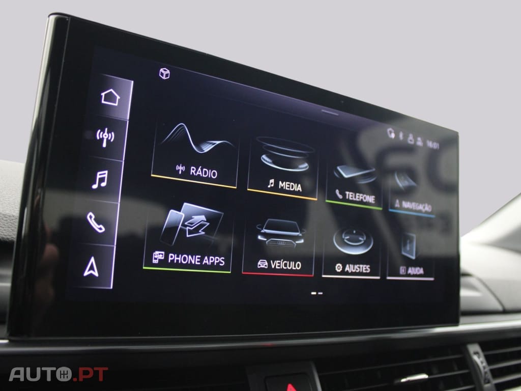 Audi A4 Avant 35 TDI STRONIC I.V.A DEDUTÍVEL