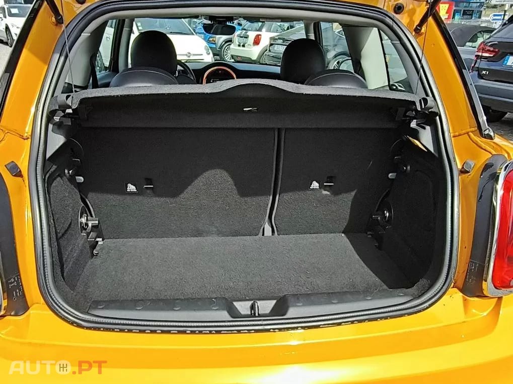 MINI Cooper Cooper SD