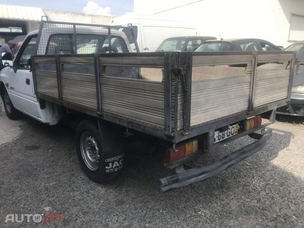 Opel Campo 3.1 TD TFR 69 HSY