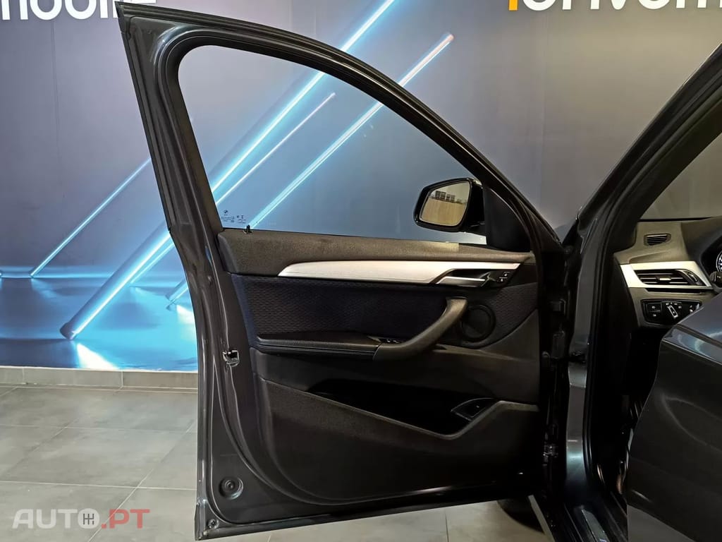 BMW X1 18 d sDrive Auto Pack M