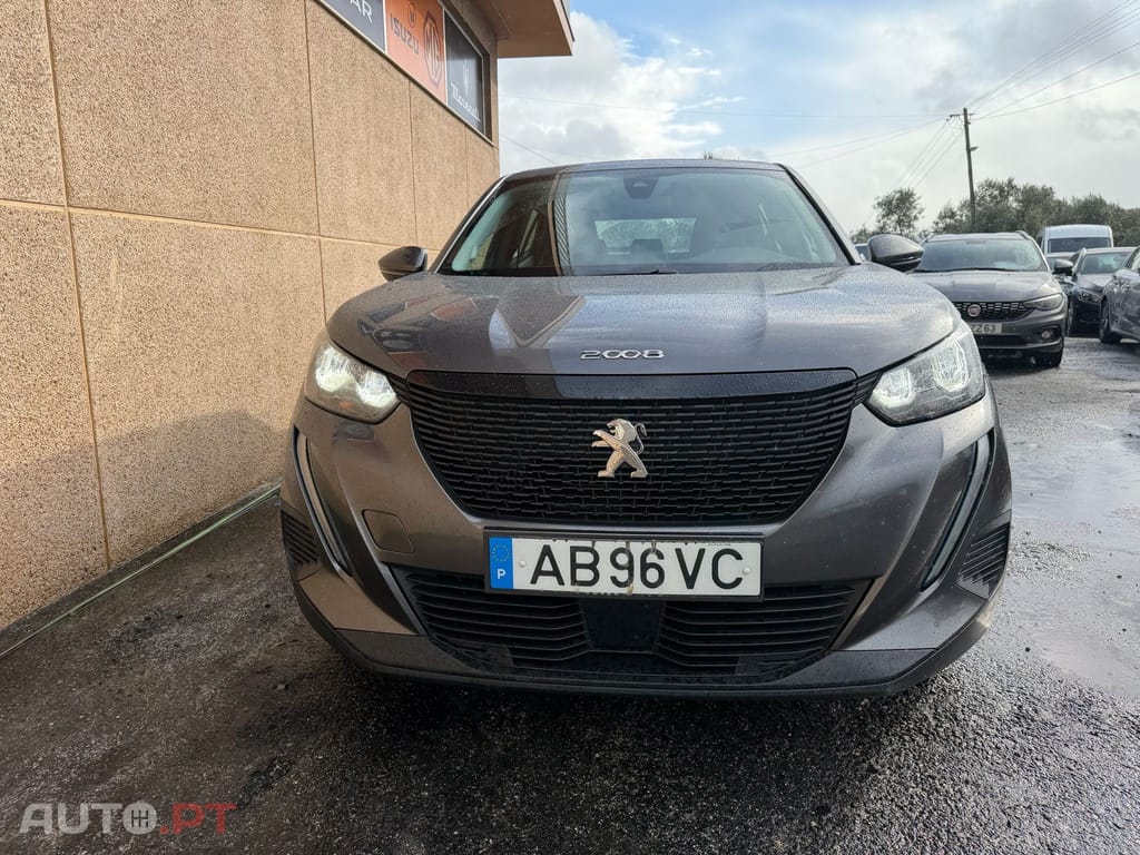 Peugeot 2008 1.2 PureTech Allure Pack