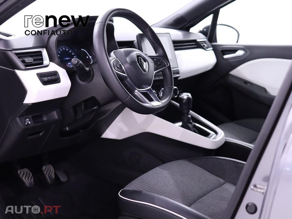 Renault Clio 1.0 TCe Techno Bi-Fuel