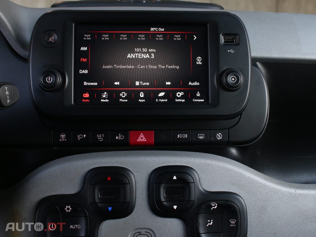 Fiat Panda 1.0 Hybrid City Cross
