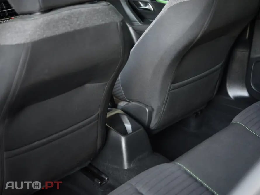 Peugeot 2008 1.2 PureTech Active