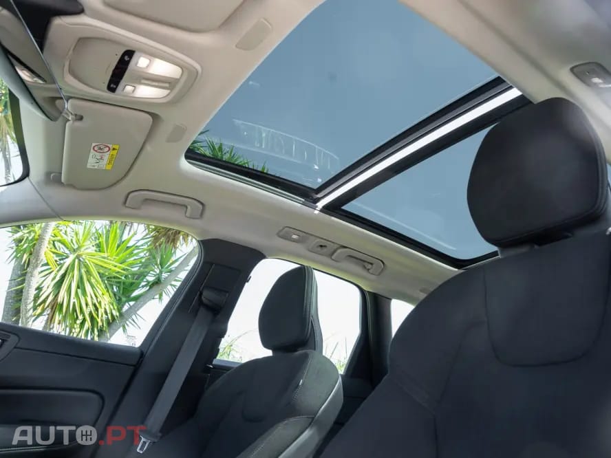 Volvo XC60 T6 AWD Recharge Geartronic Inscription Expression