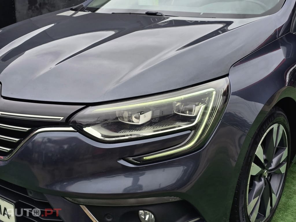 Renault Mégane 1.5 dCi Bose Edition EDC J18