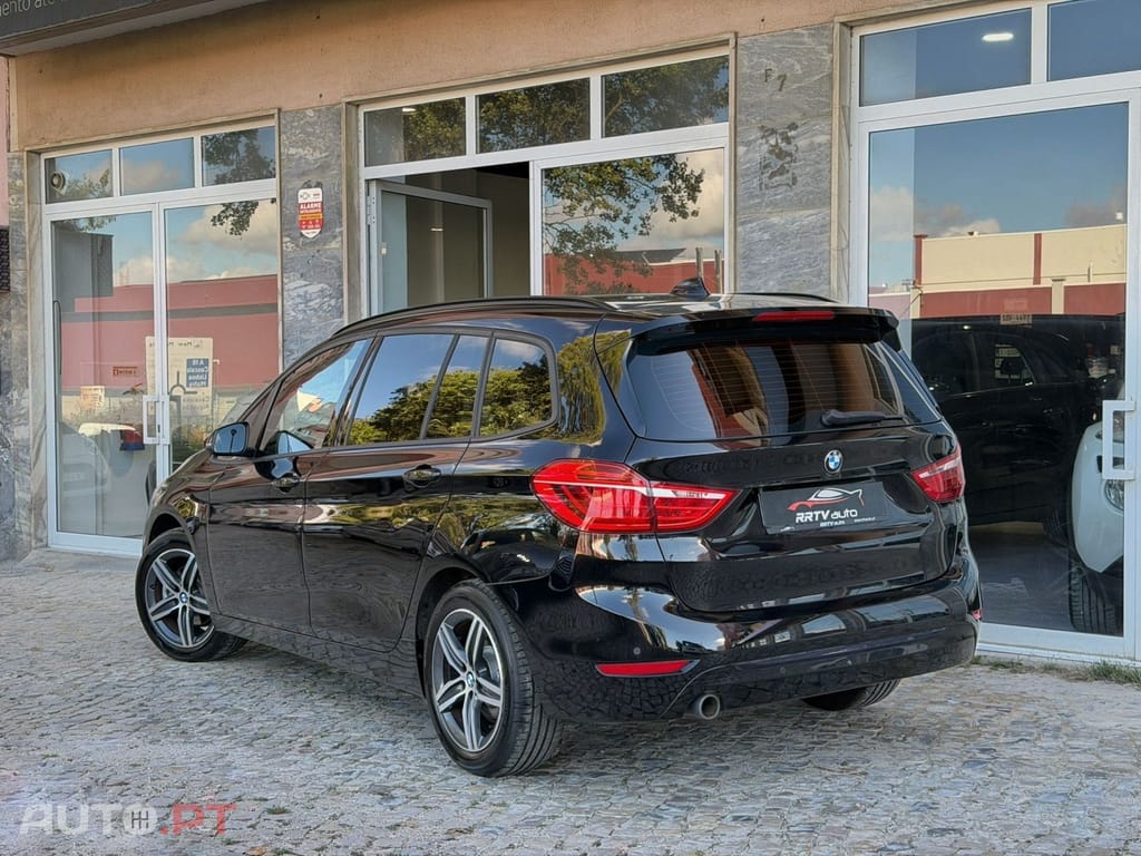 BMW 216 d 7L Line Sport