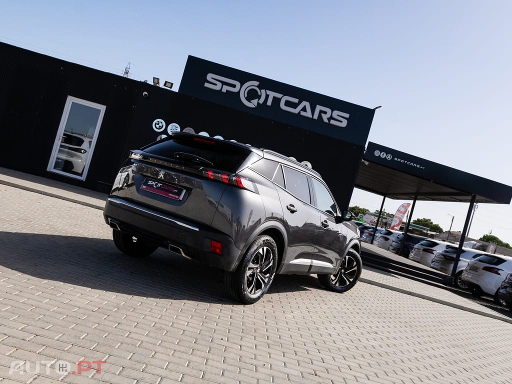Peugeot 2008 1.2 PureTech Allure EAT8