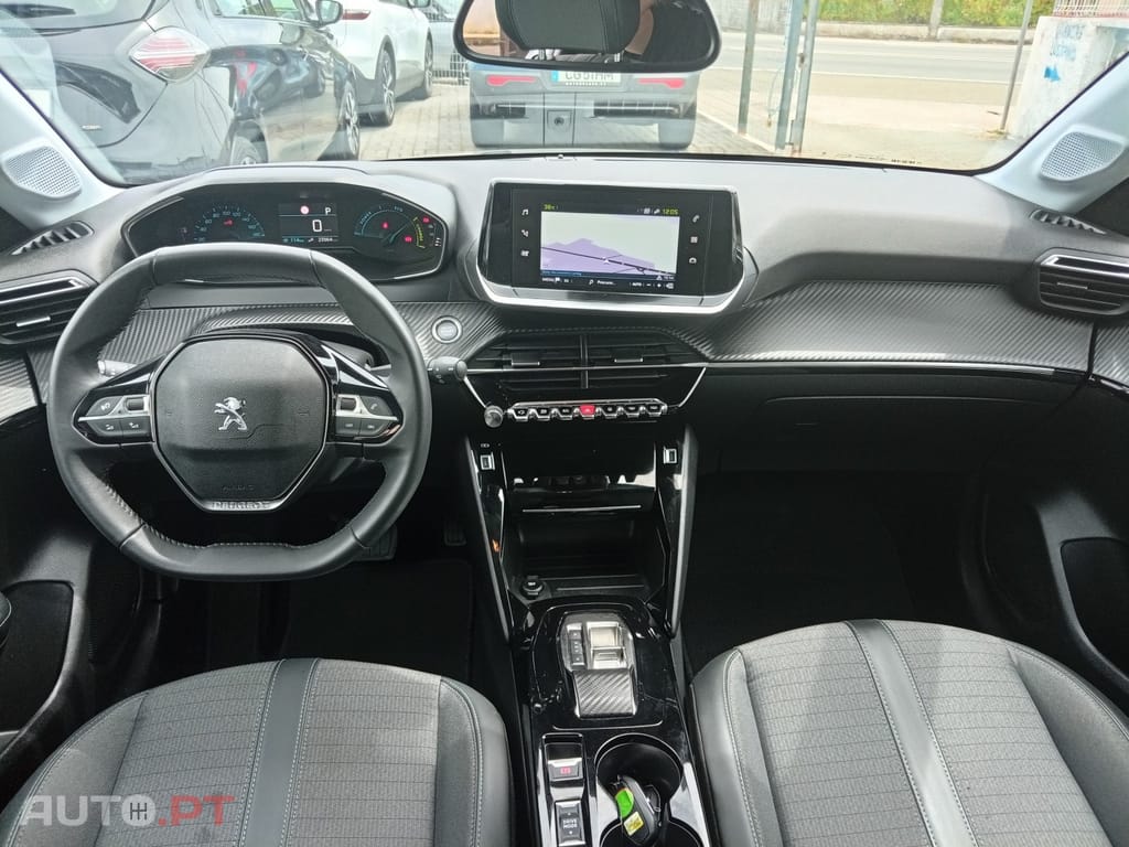 Peugeot E-208 50 kWh Allure