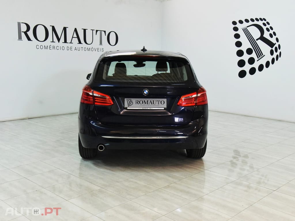 BMW 216 d Line Luxury