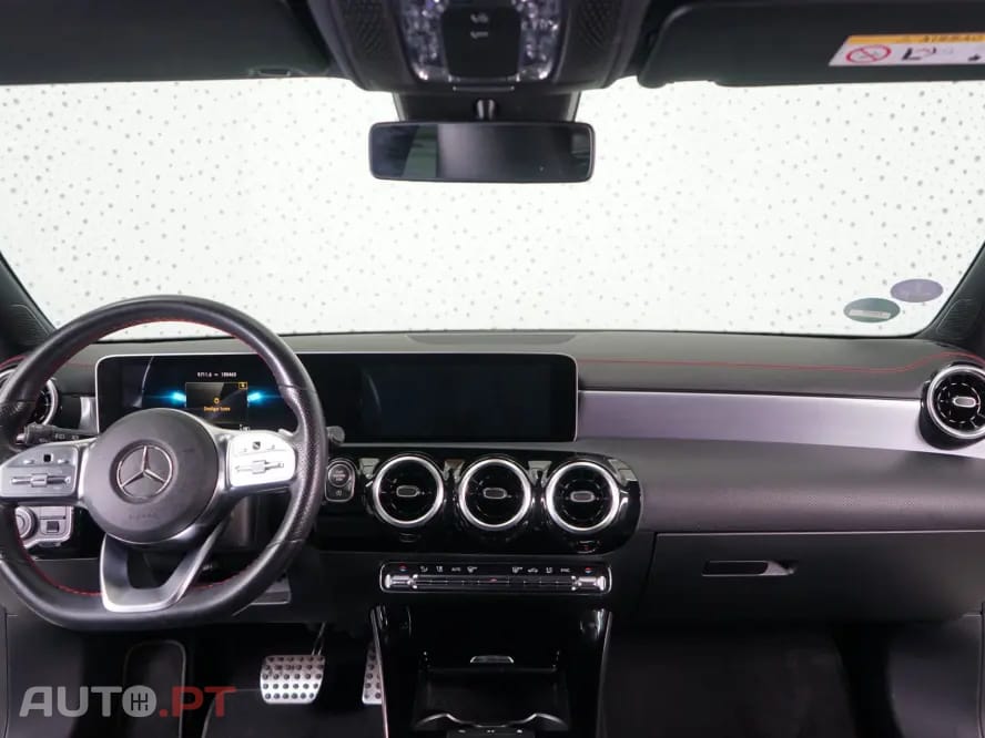 Mercedes-Benz CLA 180 7G-DCT AMG Line
