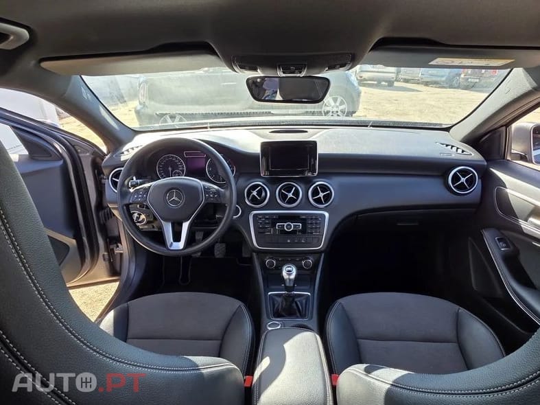 Mercedes-Benz A 180 CDI (BlueEFFICIENCY) Urban