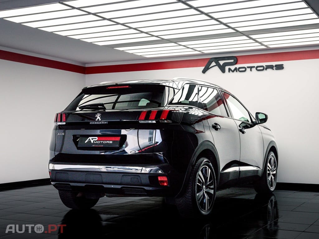 Peugeot 3008 1.2 PureTech Allure