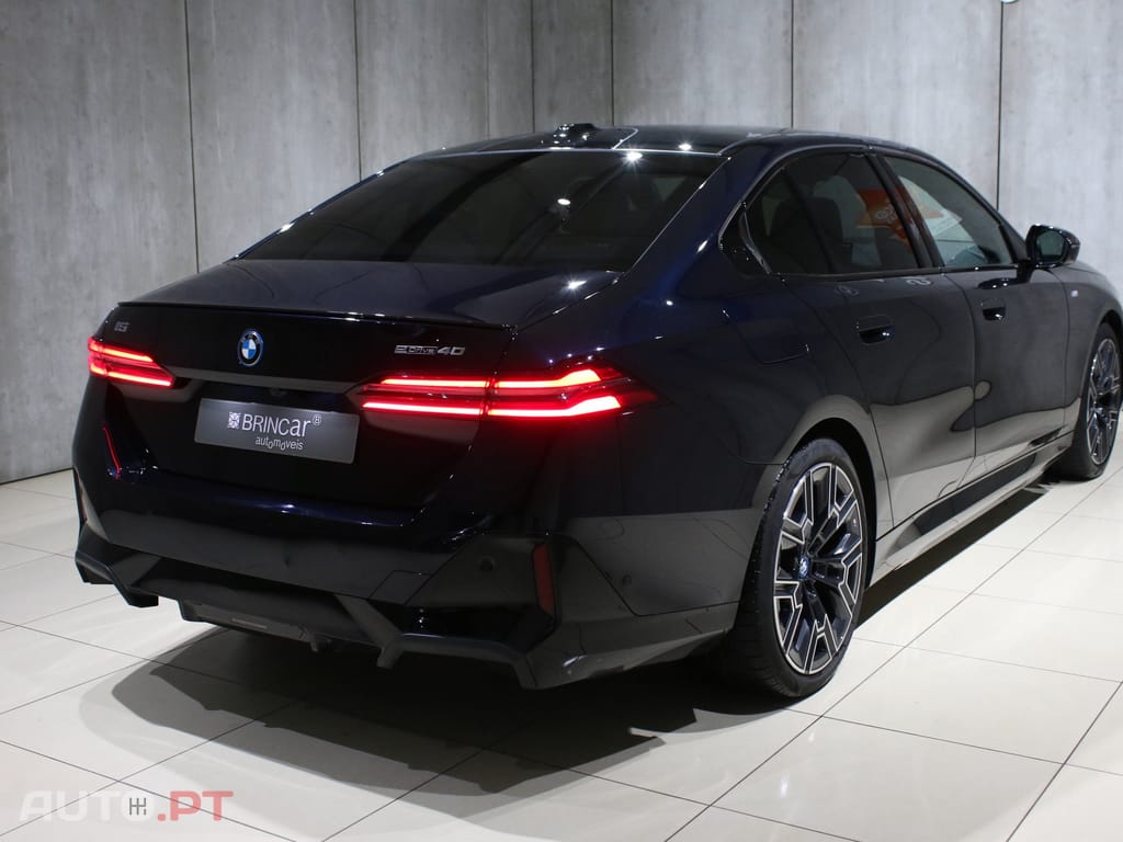 BMW i5 eDrive40 Pack Desportivo M Pro