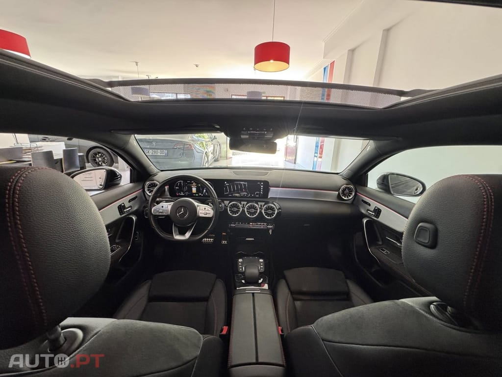 Mercedes-Benz A 250 e AMG Line