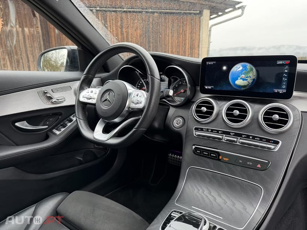 Mercedes-Benz C 300 e AMG Line