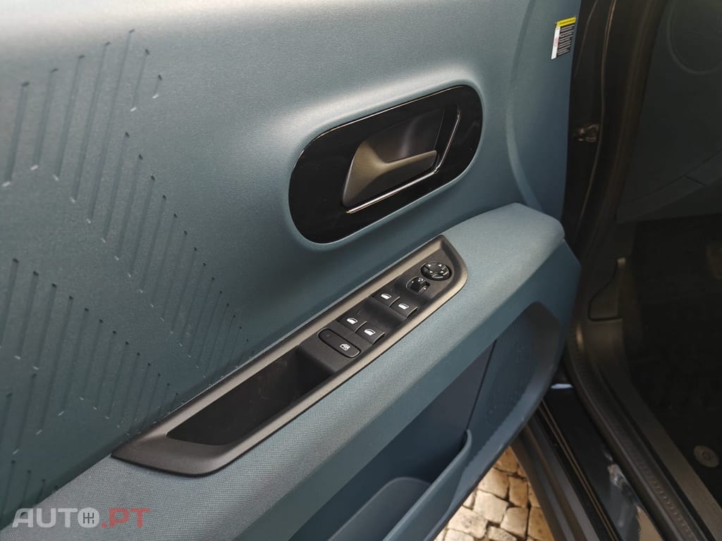Fiat Grande Panda 1.2 Hybrid La Prima eDCT