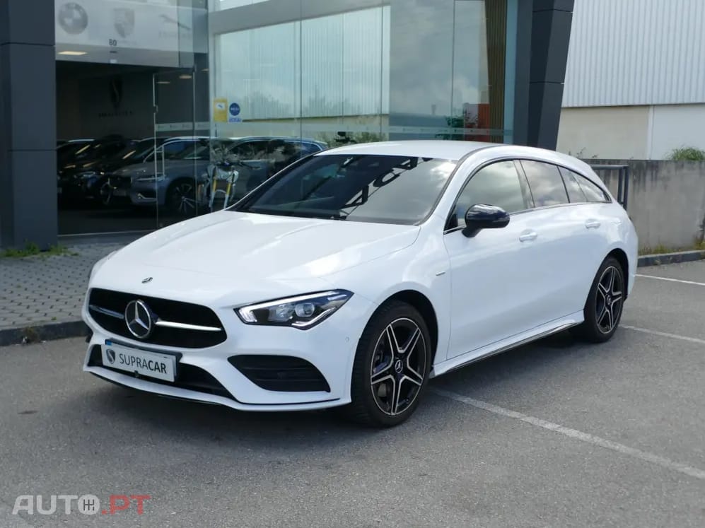 Mercedes-Benz CLA 250 e Shooting Brake AMG Line
