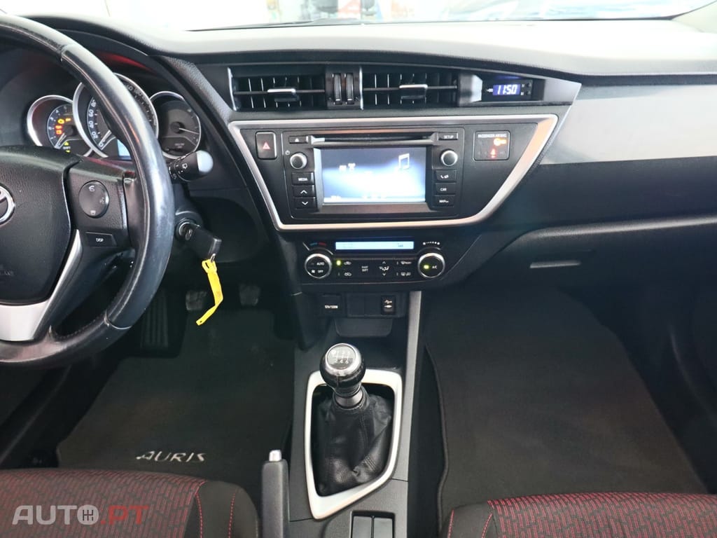 Toyota Auris Touring Sports 1.4 D-4D Active+AC
