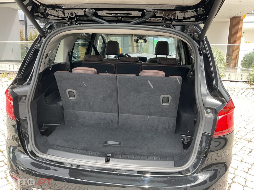 BMW 216 d 7L Line Luxury Auto